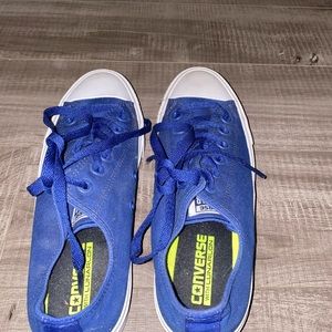 Dark Blue converse